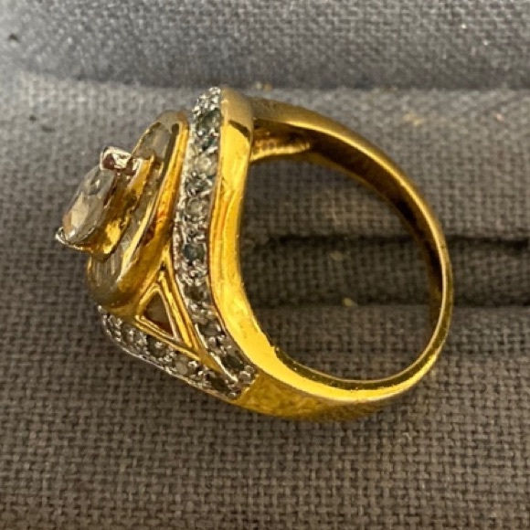 vintage gold plated ladies rhinestone cluster cocktail ring -size 9.5 - Picture 6 of 11